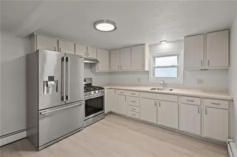 71 Rowan Street Providence RI 02908