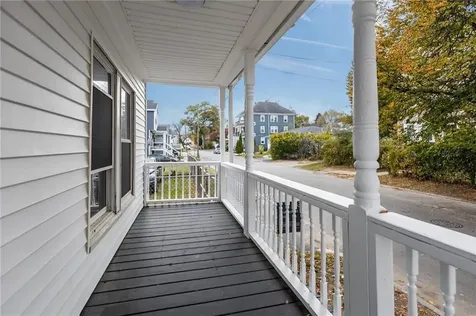 71 Rowan Street Providence RI 02908