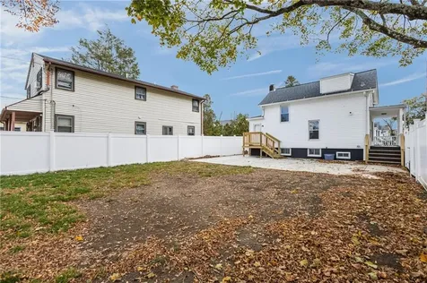 71 Rowan Street Providence RI 02908