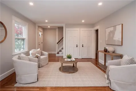 103 Champlin N Place Newport RI 02840