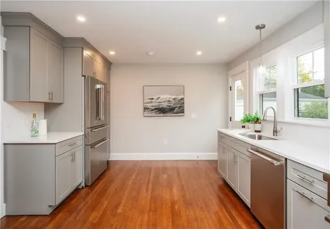 103 Champlin N Place Newport RI 02840