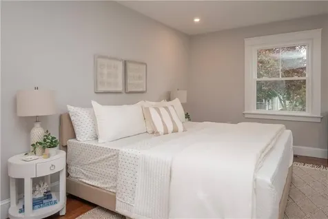 103 Champlin N Place Newport RI 02840