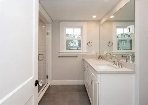 103 Champlin N Place Newport RI 02840