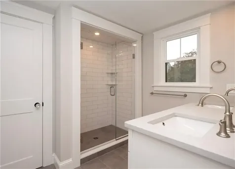 103 Champlin N Place Newport RI 02840