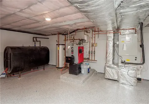 103 Champlin N Place Newport RI 02840