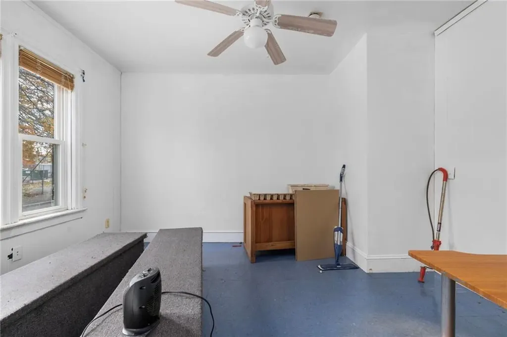 109 Somerset Street Providence RI 02907