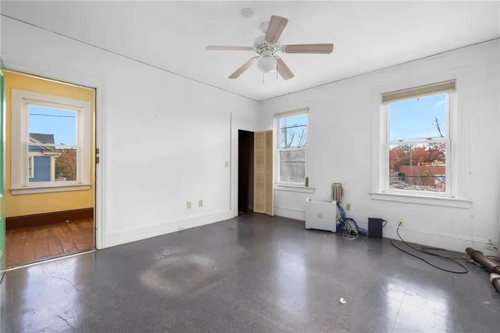 109 Somerset Street Providence RI 02907