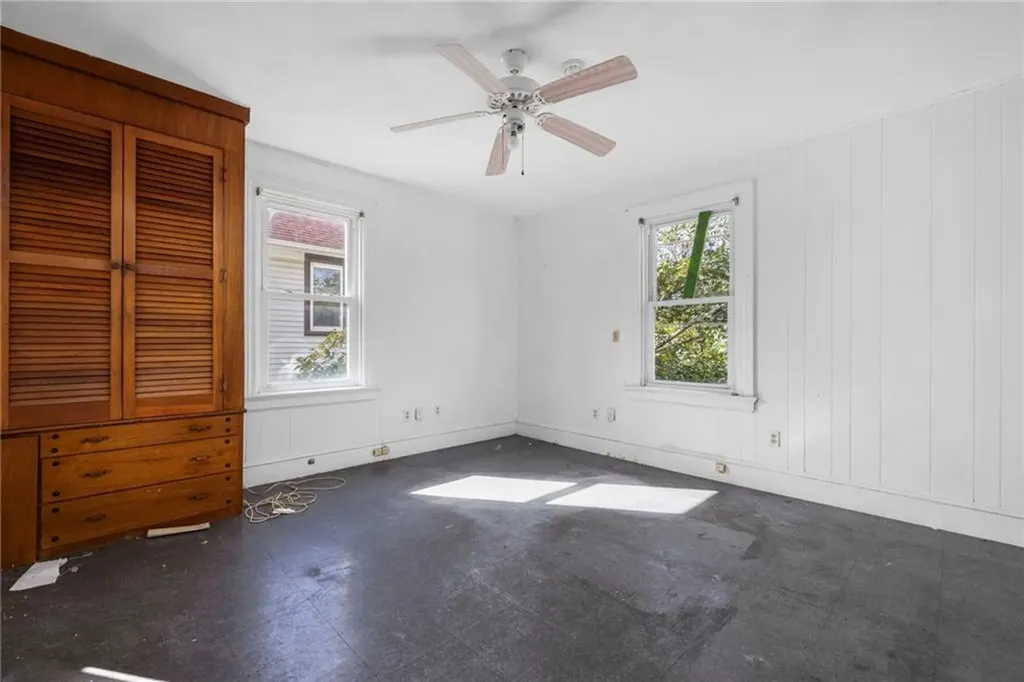 109 Somerset Street Providence RI 02907