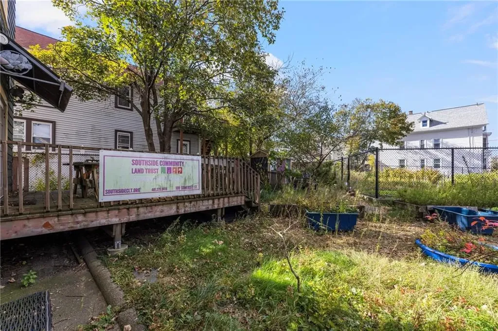 109 Somerset Street Providence RI 02907