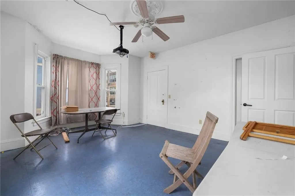 109 Somerset Street Providence RI 02907