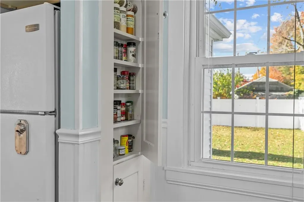 1 Fales Street East Providence RI 02915