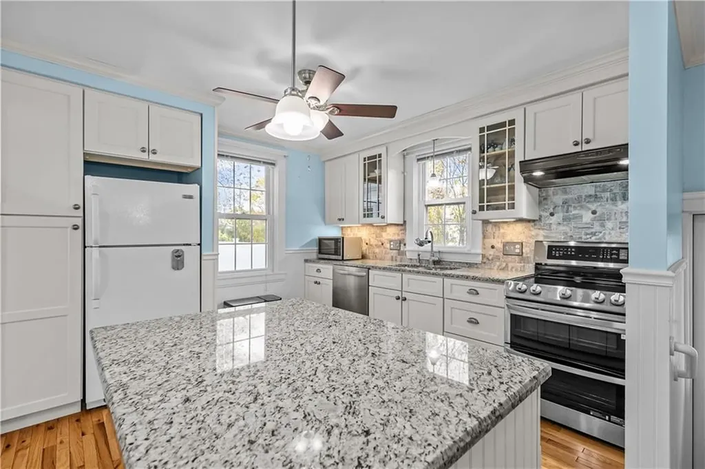 1 Fales Street East Providence RI 02915