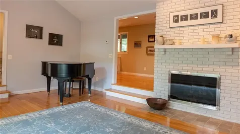 65 Huguenot Drive East Greenwich RI 02818