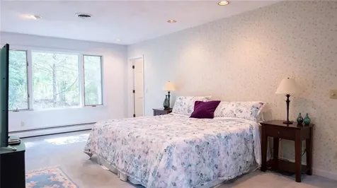 65 Huguenot Drive East Greenwich RI 02818