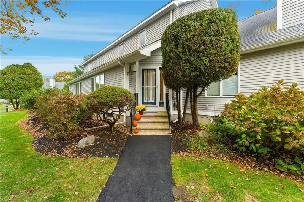 73 Oceanwoods Drive North Kingstown RI 02852