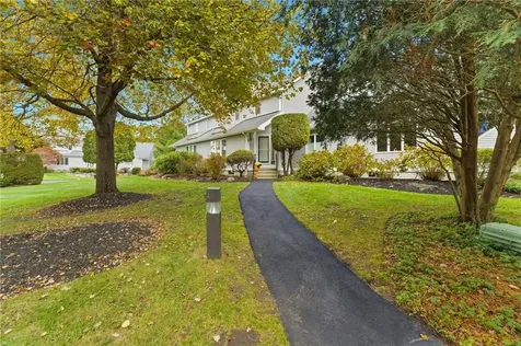 73 Oceanwoods Drive North Kingstown RI 02852