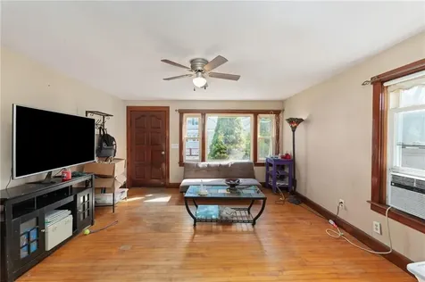 75 Northup Street Warwick RI 02889