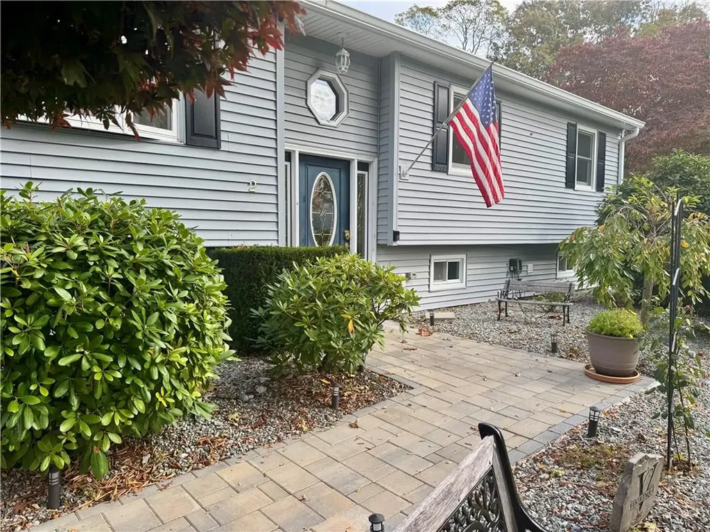 2 Jambray Avenue Warwick RI 02886