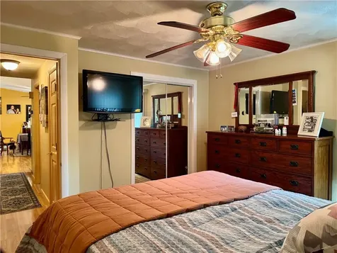 2 Jambray Avenue Warwick RI 02886