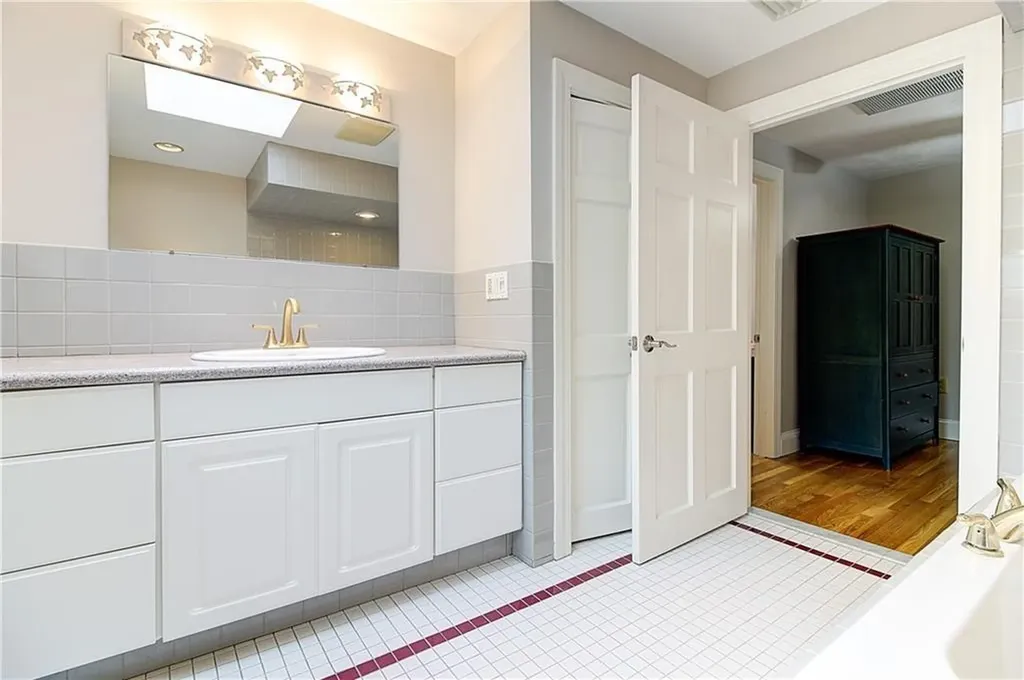 14 Hilton Drive Johnston RI 02919
