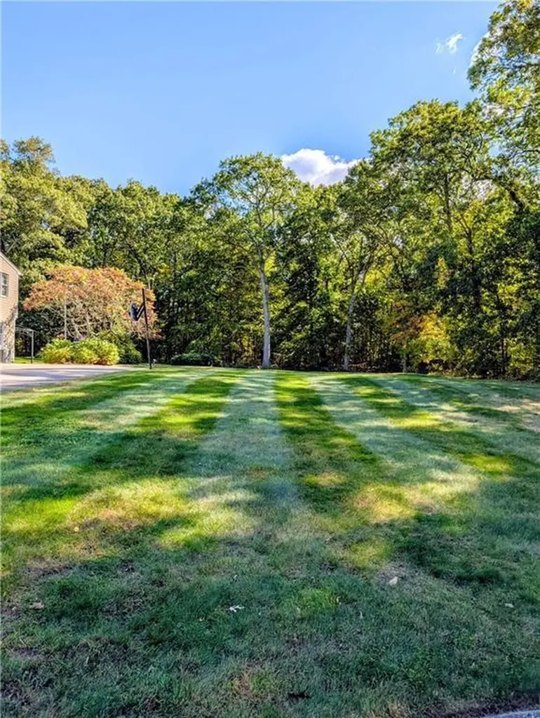 14 Hilton Drive Johnston RI 02919