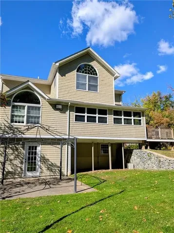 14 Hilton Drive Johnston RI 02919