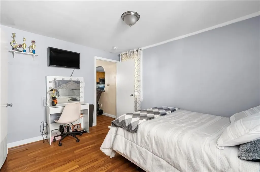 7 Snell Court West Warwick RI 02893