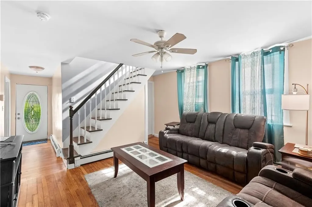 7 Snell Court West Warwick RI 02893