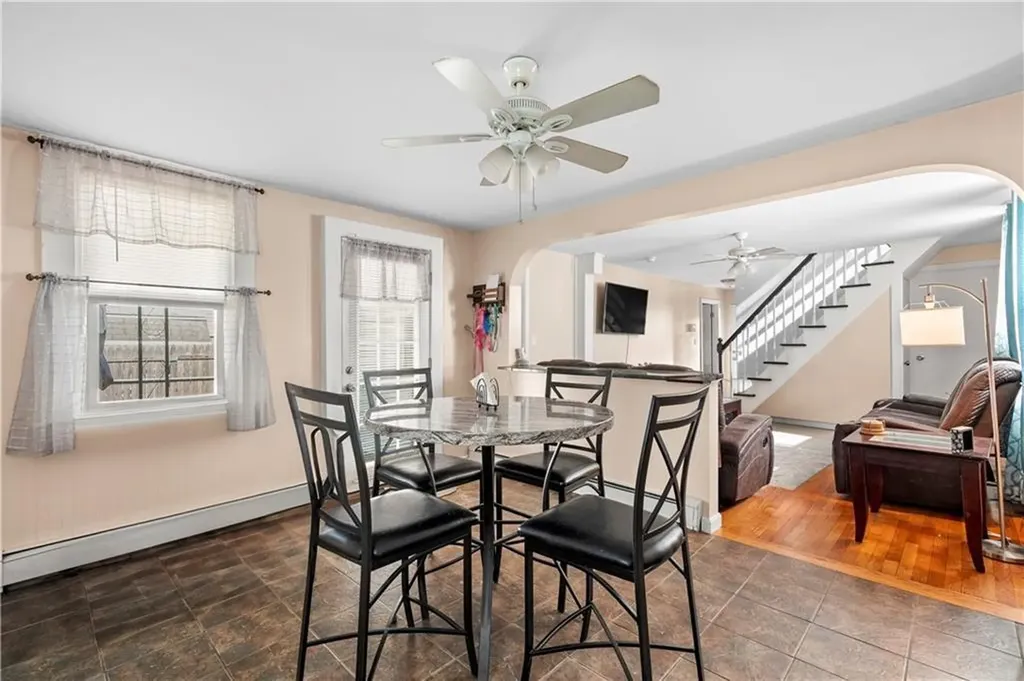 7 Snell Court West Warwick RI 02893