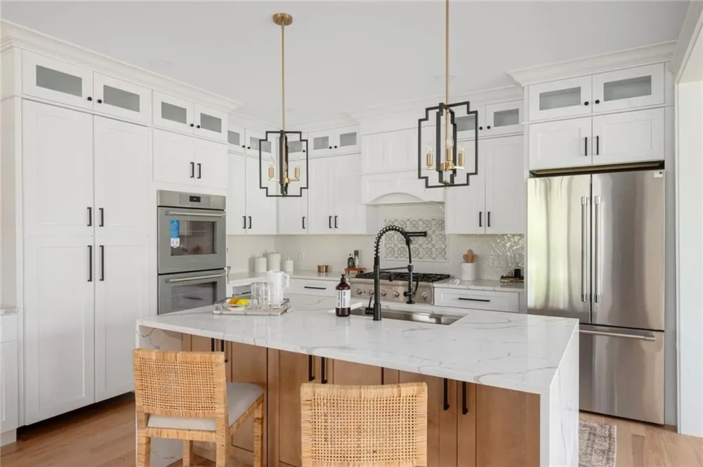 5 Braeburn Circle Cranston RI 02921