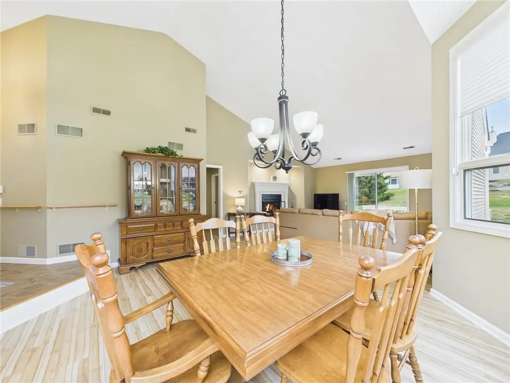 96 Nipmuc Trail North Providence RI 02904