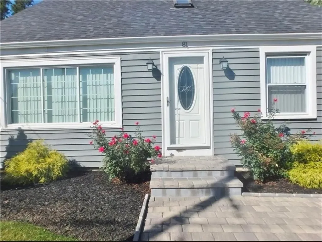 81 Allen Avenue Cranston RI 02910