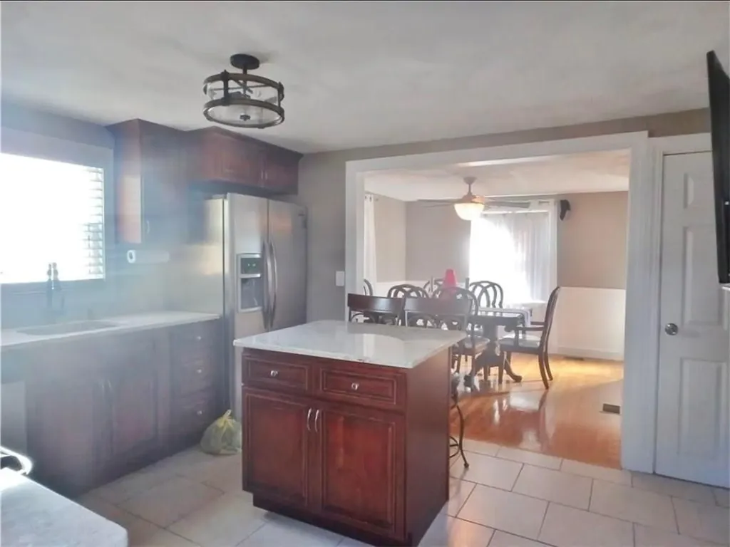 81 Allen Avenue Cranston RI 02910