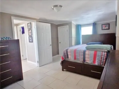 81 Allen Avenue Cranston RI 02910