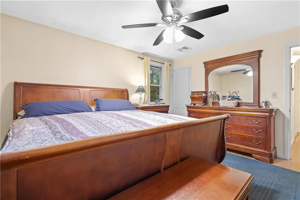 25 Loomis Street Cranston RI 02920