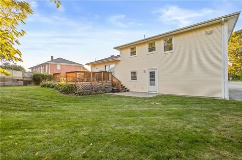 25 Loomis Street Cranston RI 02920