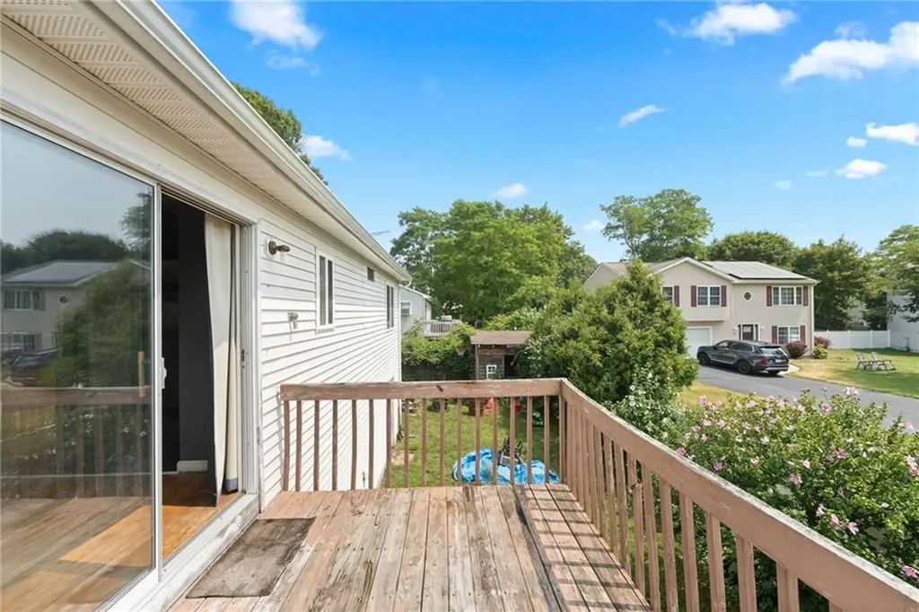 34 Pequot Avenue Warwick RI 02889