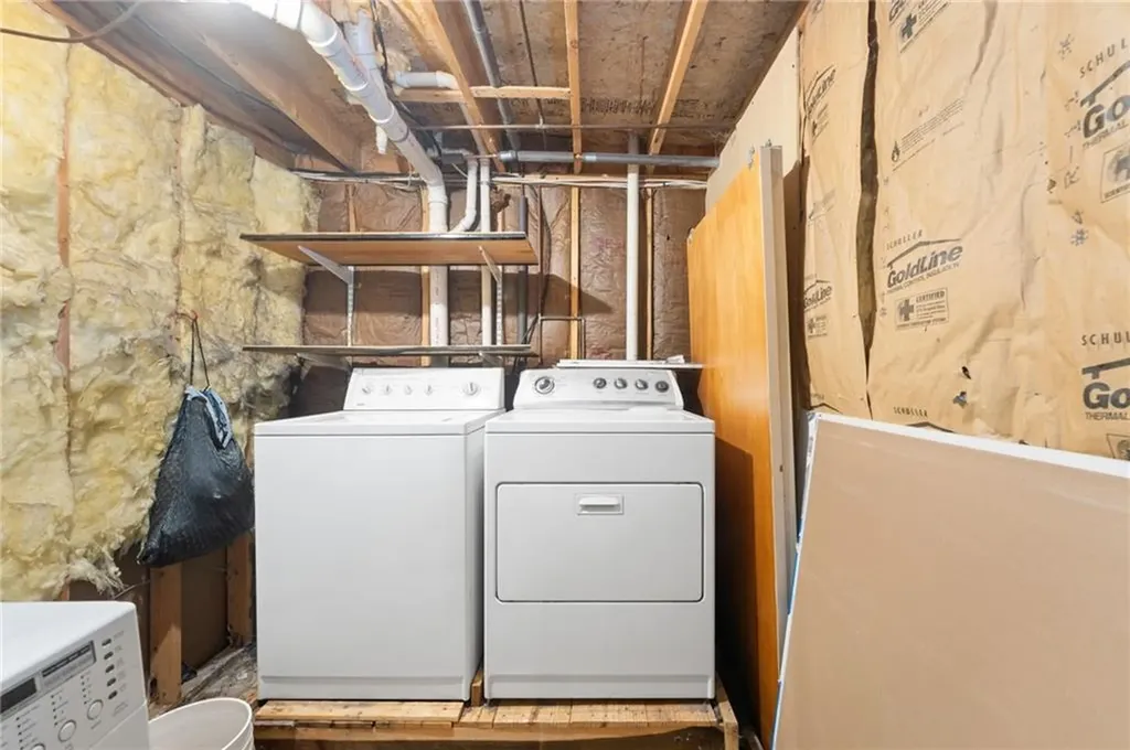 34 Pequot Avenue Warwick RI 02889