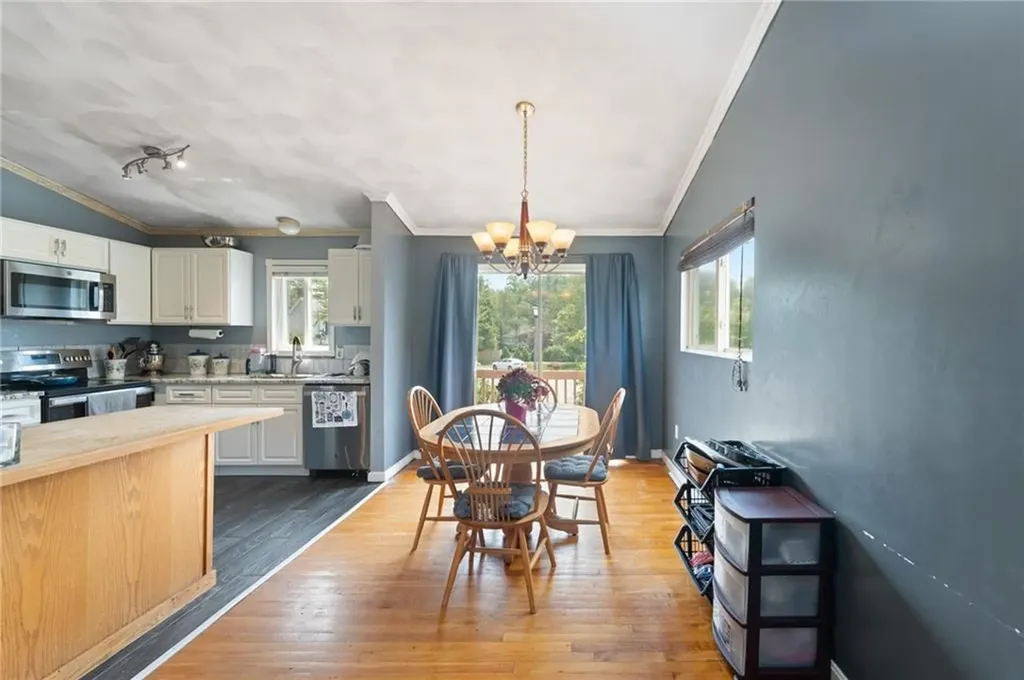 34 Pequot Avenue Warwick RI 02889