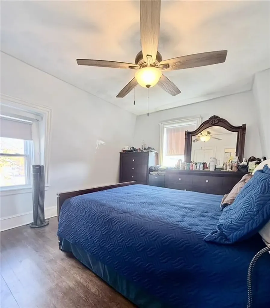 27 Cliffdale Avenue Cranston RI 02905