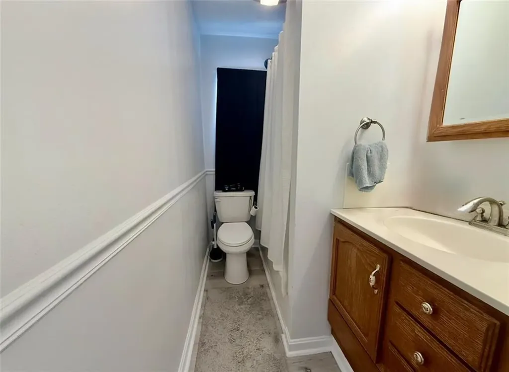 27 Cliffdale Avenue Cranston RI 02905