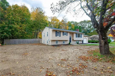 20 Maplewood Drive Coventry RI 02816