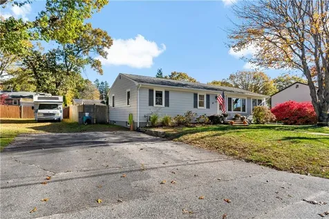 47 Wayland Trail Narragansett RI 02882