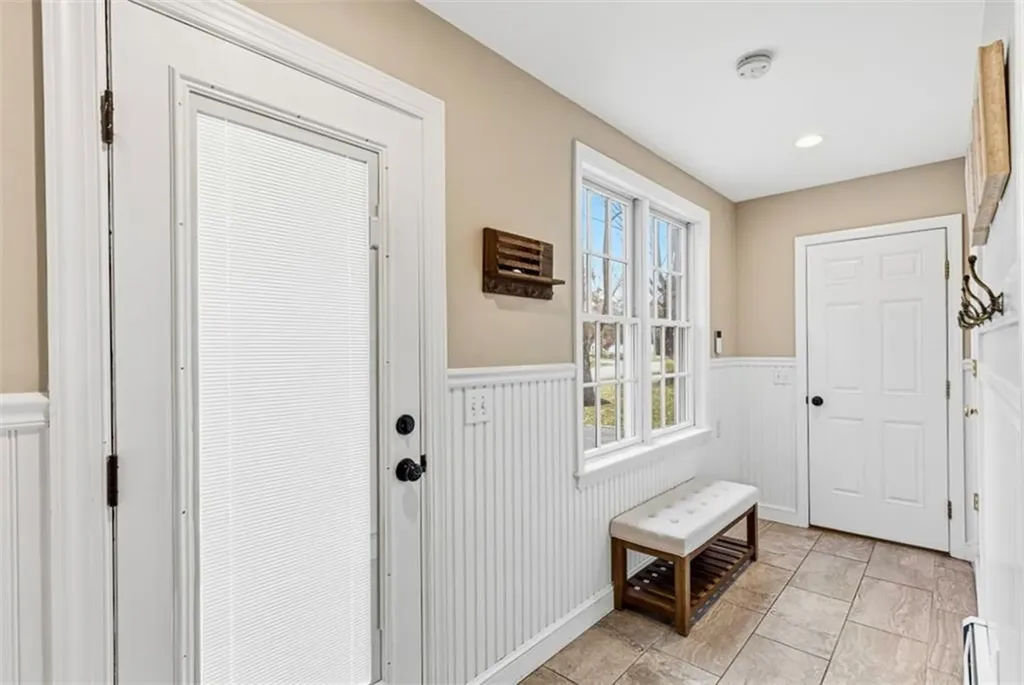 27 Christine Drive Barrington RI 02806