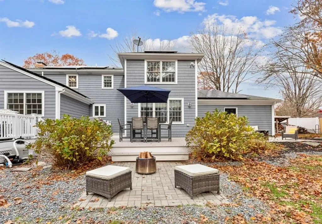 27 Christine Drive Barrington RI 02806