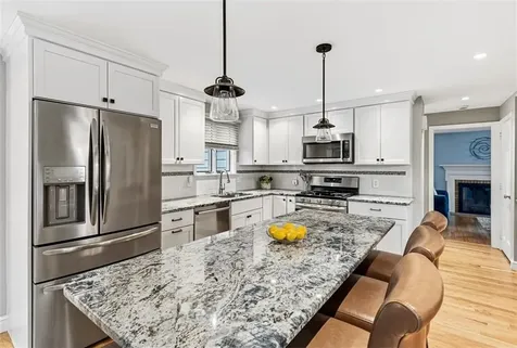 27 Christine Drive Barrington RI 02806