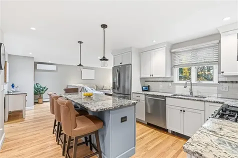 27 Christine Drive Barrington RI 02806