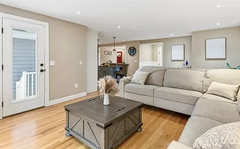 27 Christine Drive Barrington RI 02806