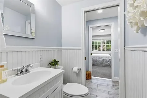 27 Christine Drive Barrington RI 02806