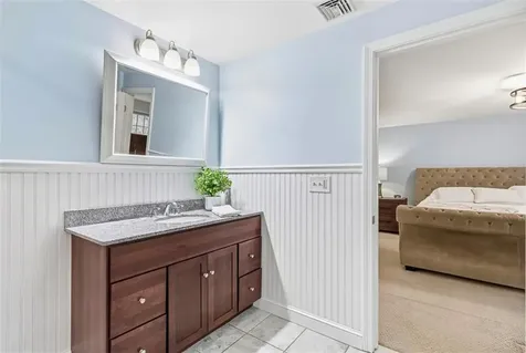 27 Christine Drive Barrington RI 02806